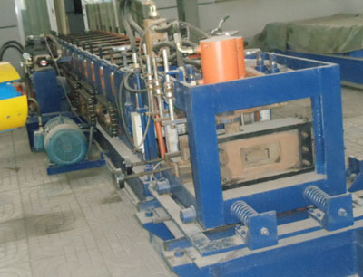 液壓扭斷c型鋼機(jī)